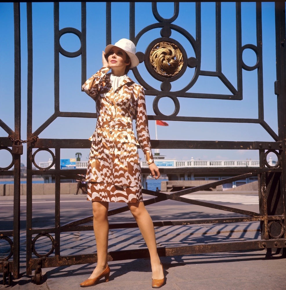 Stunning Women's Fashions From the 1960s and 1970s in the Soviet Union