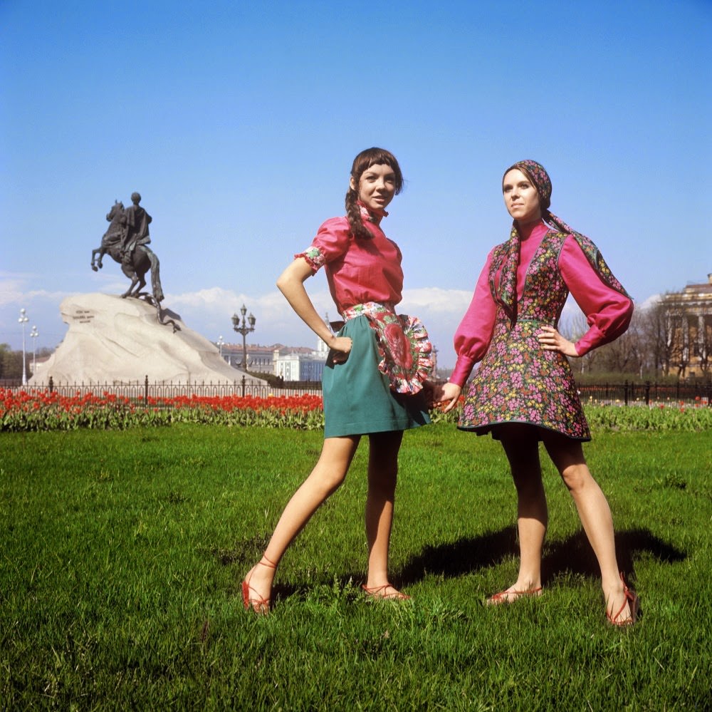 Stunning Women's Fashions From the 1960s and 1970s in the Soviet Union