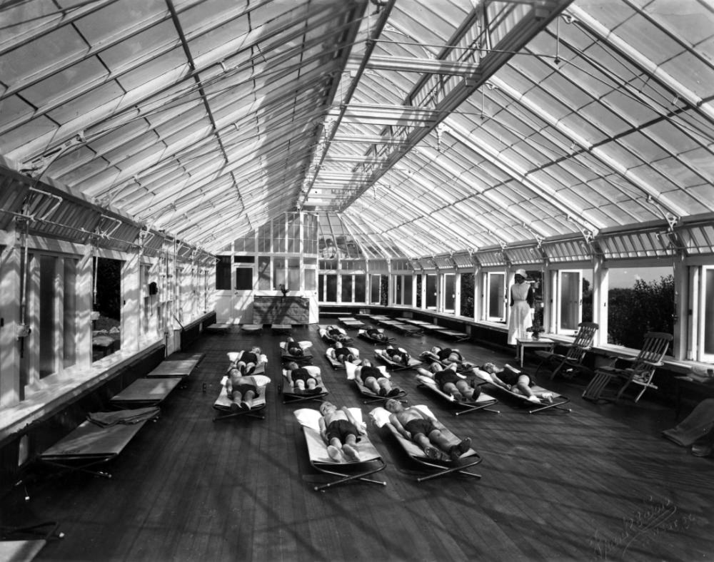 The sun room at Stannington which allowed child patients to absorb the benefits of sunlight.