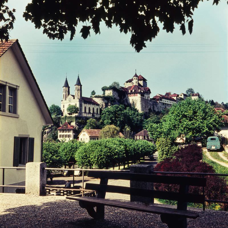 Aarburg Reformed Church and Fortress Aarburg viewed from the corner of Färbeweg and Landhausstrasse, Aarburg, 1950s