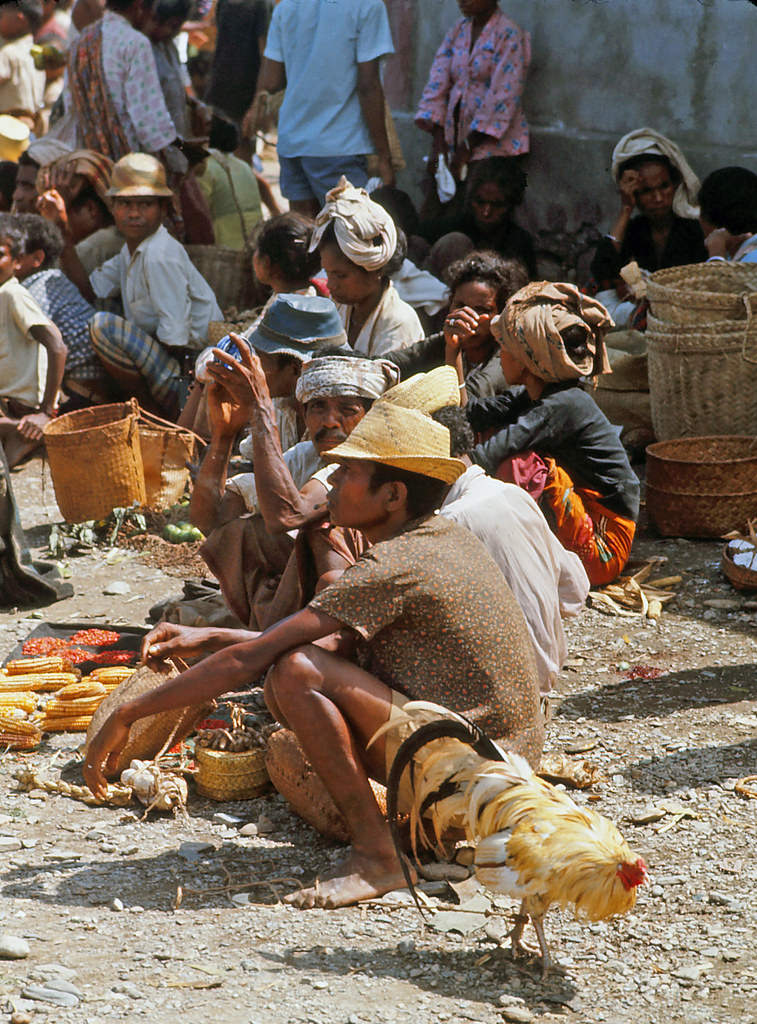 Dili Sunday market, Timor, 1970s