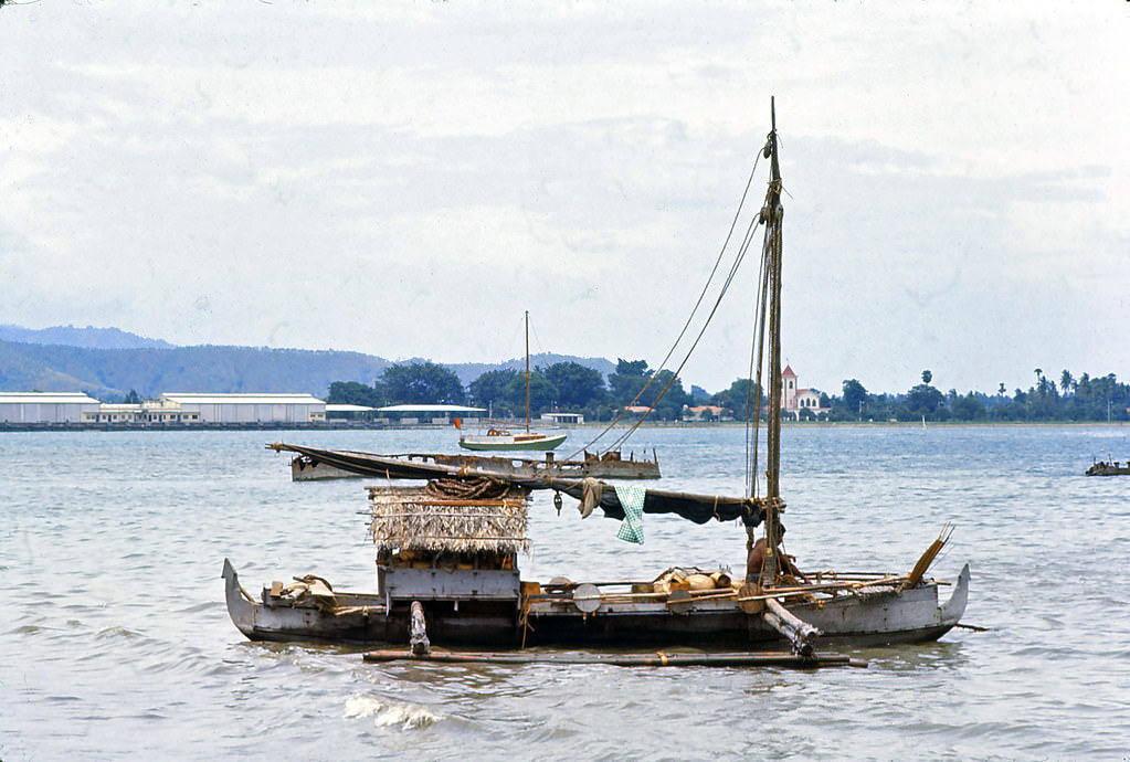 Dili - island vessel, 1970s