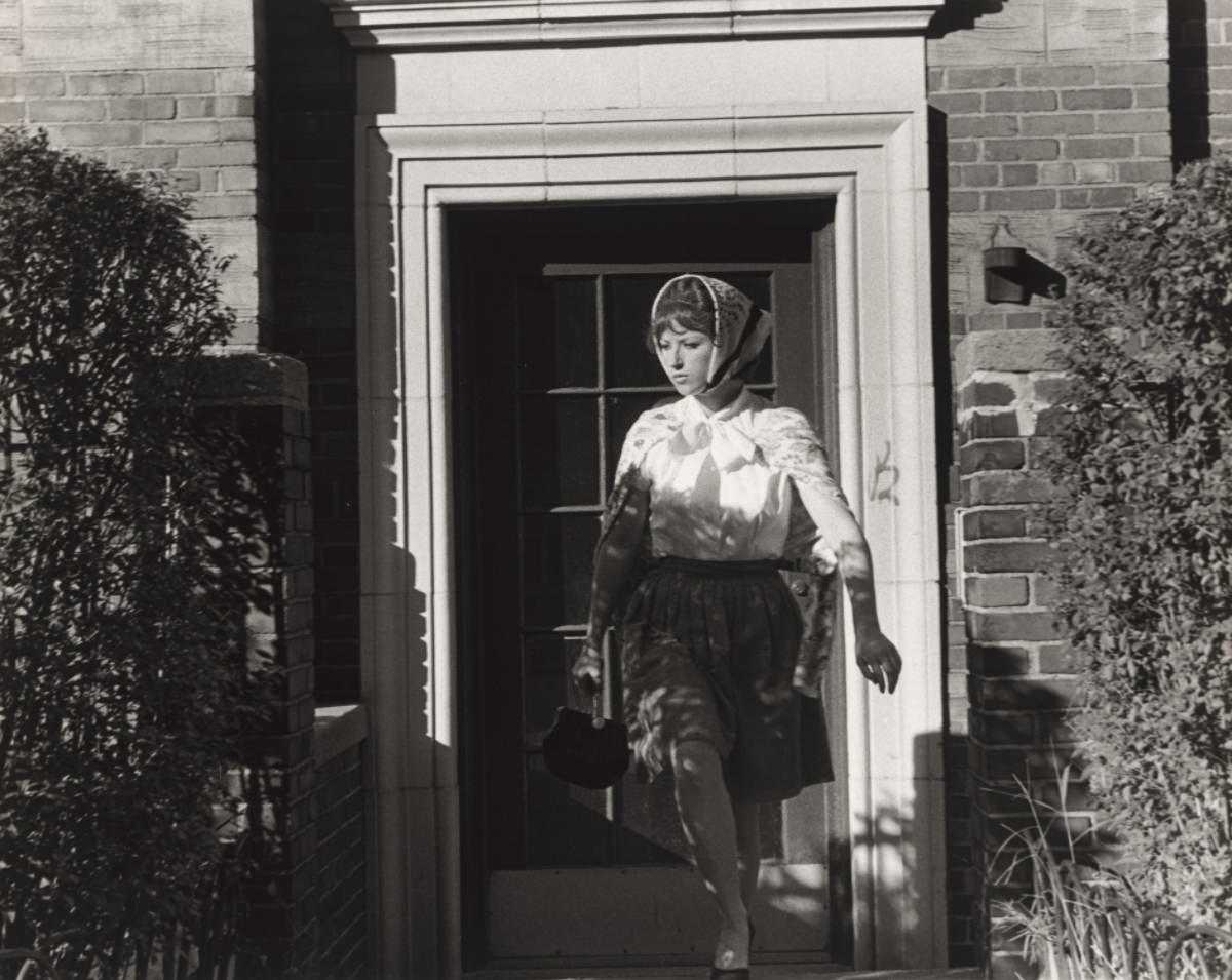 Untitled Film Stills: Cindy Sherman's Self-Portraits in Stereotypical Female Roles from the 1970s