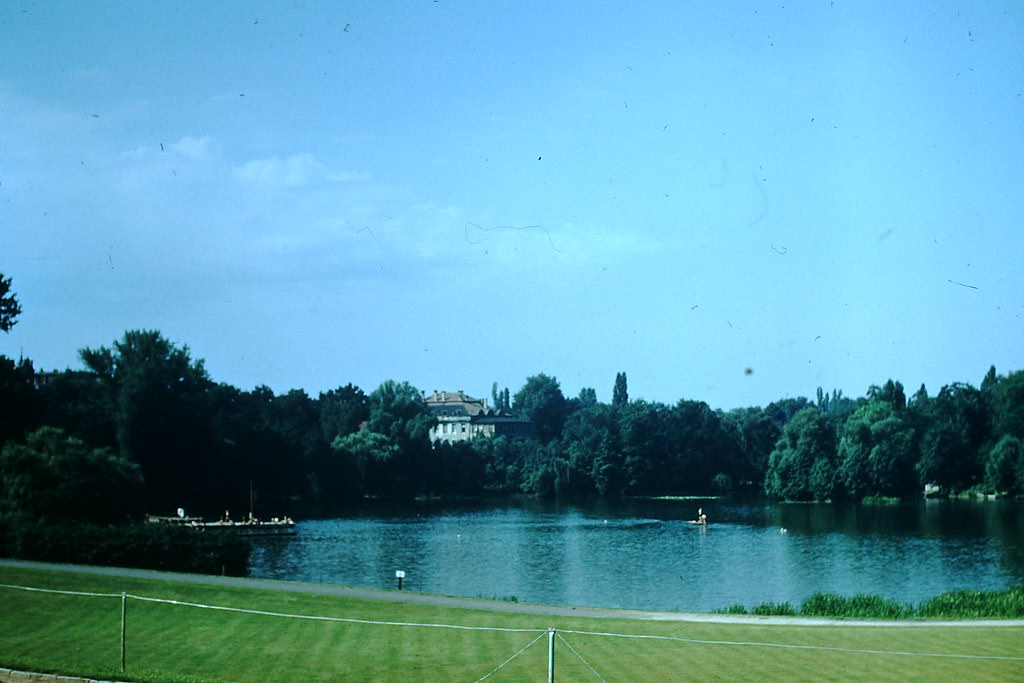 Halensee Charlottenburg- Berlin, Germany, 1953