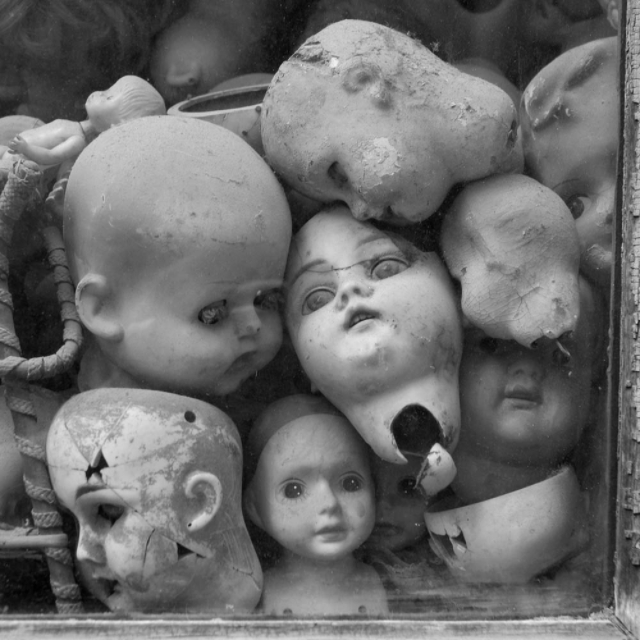 The Dolls Hospitals from the past where People Brought their broken Dolls