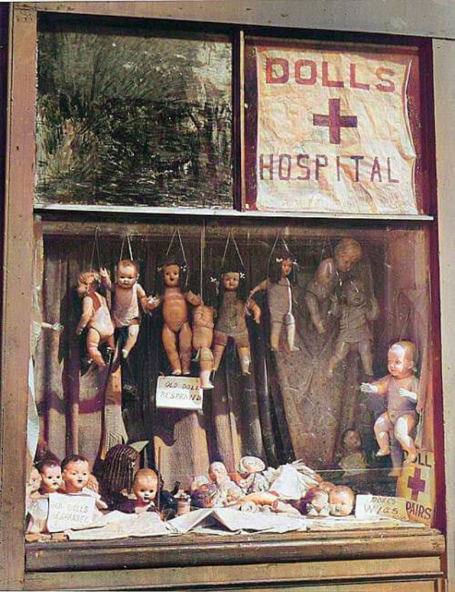 The Dolls Hospitals from the past where People Brought their broken Dolls