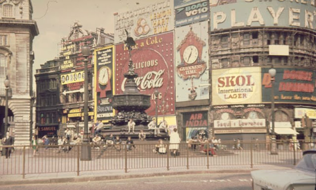London 1960s color photos