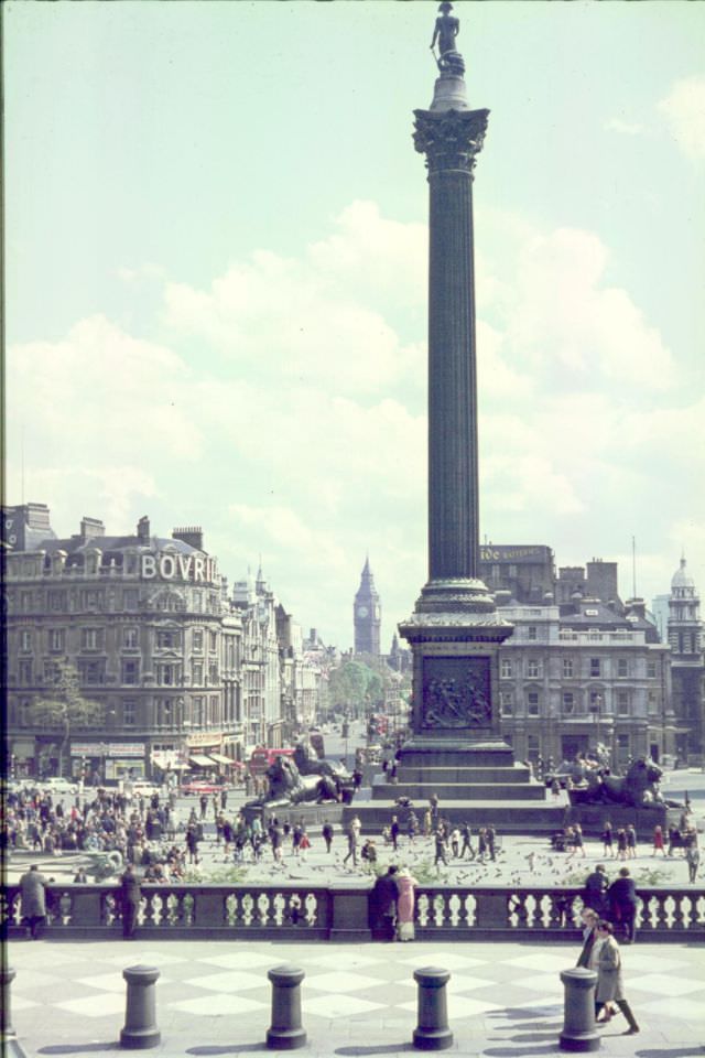 Nelson’s Column, Trafalgar Square, 1967