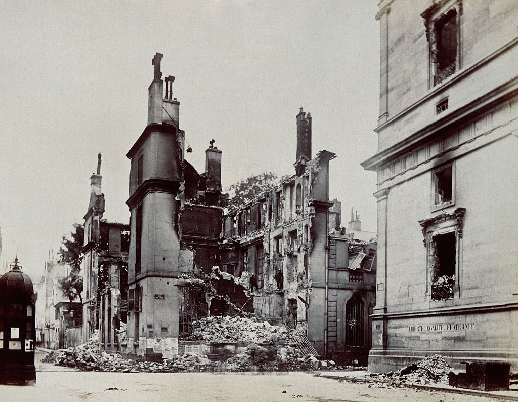 Damaged buildings on the Rue de Lille in Paris during the Franco-Prussian War.