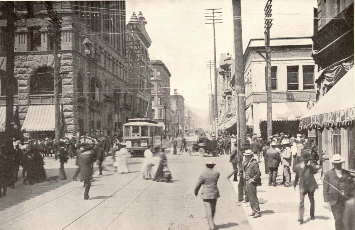 SW Washington & 3rd, 1905