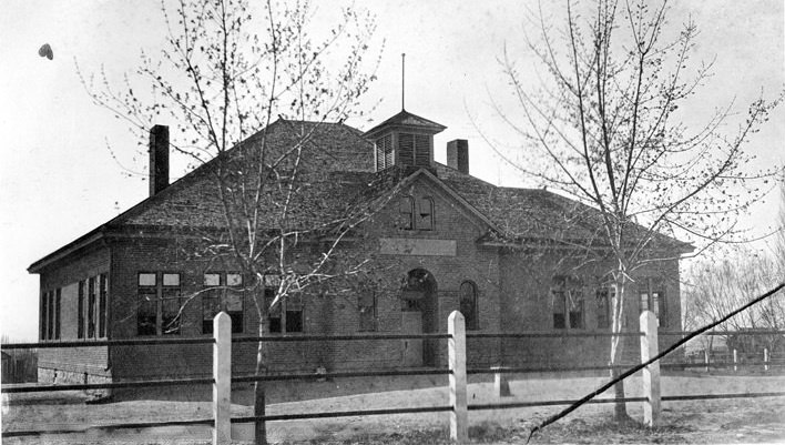 Crescent School, 1916
