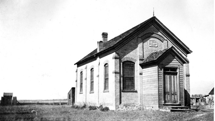 Dewey School, 1916