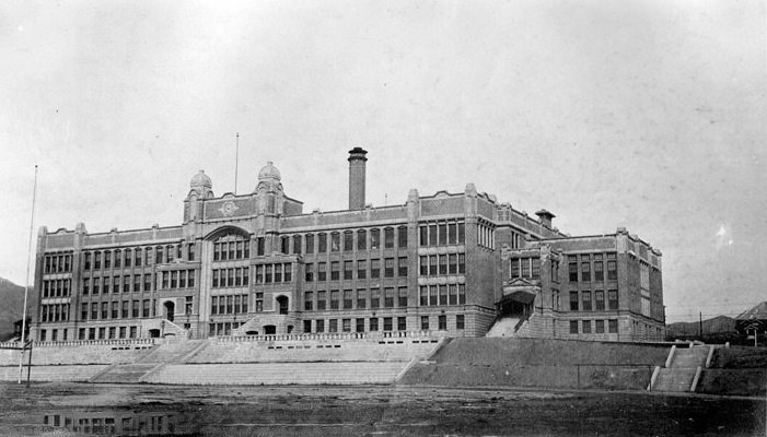 East Side High School, Main Building, 1916