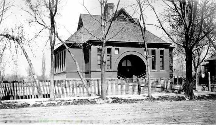 Jefferson Kindergarten, 1916