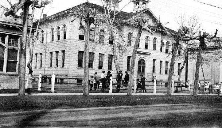 Midvale School, 1916