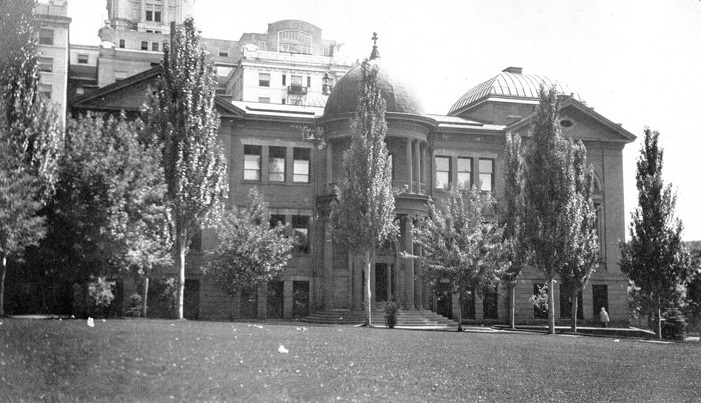 Mormon, Latter Day Saints University, Memorial Hall, 1916