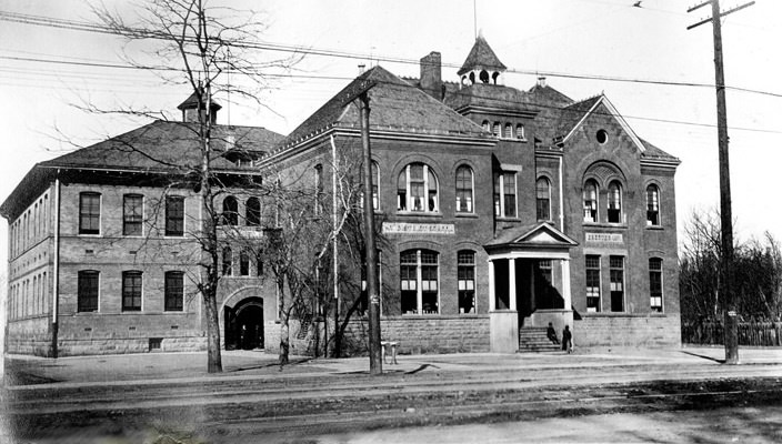 Burton School, 1916,