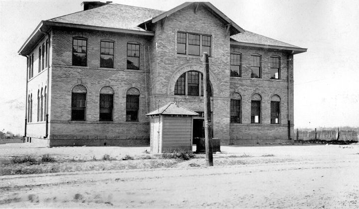 Parley School, 1916