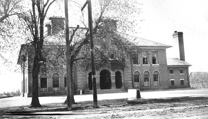 Roosevelt School, 1916