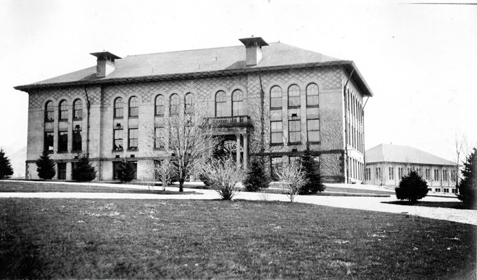 University of Utah, Presidents' Circle, 1916