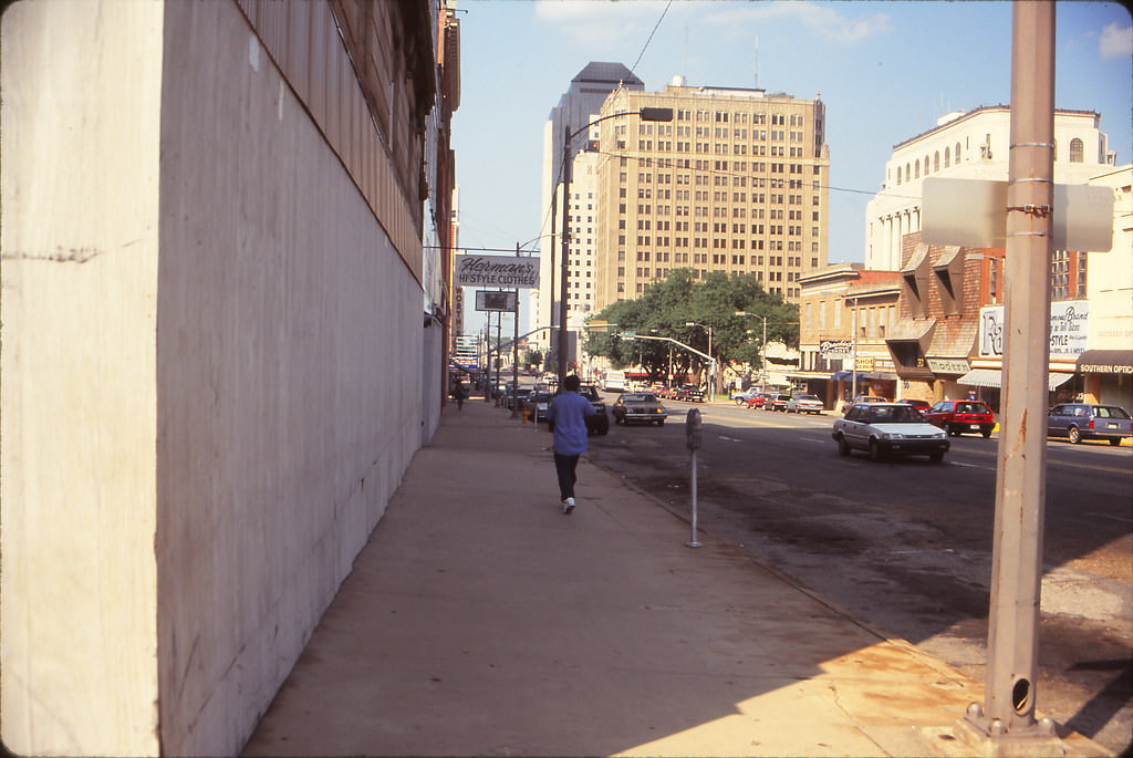 Texas Street, downtown Shreveport, 1990s