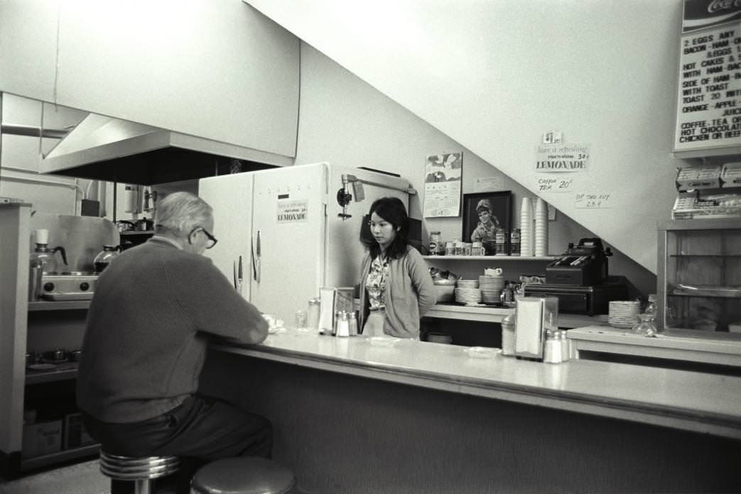 White Rose Cafe, 1973