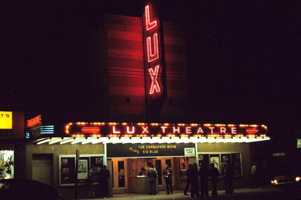 Lux Theatre, 1975
