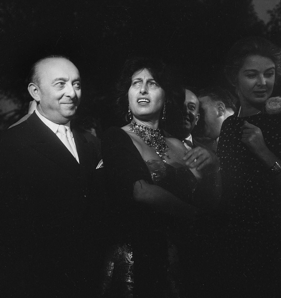 Anna Magnani and Italian actress, Venice festival, september 1956.