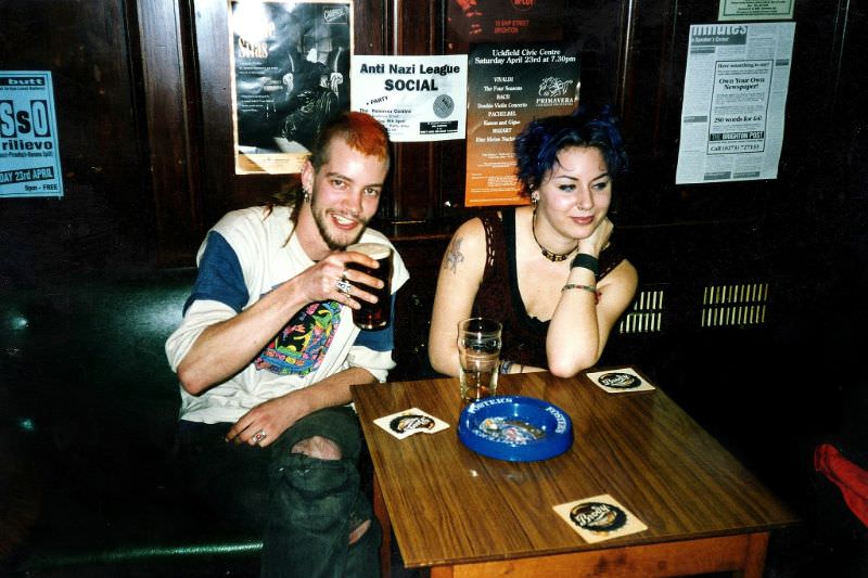Tim & Becky, Green Dragon, Sydney Street, April 1994