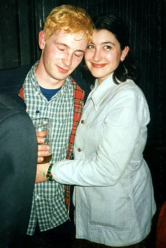 Unidentified couple at the Richmond, August 1994