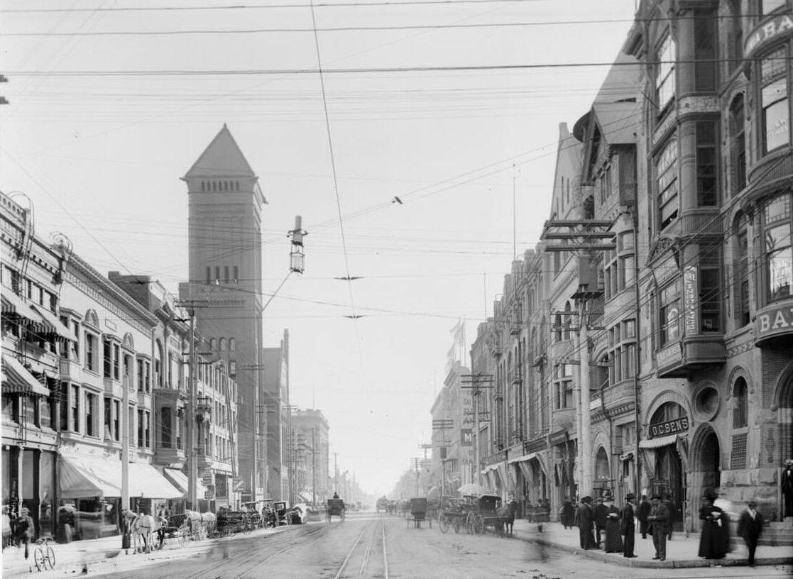 Broadway looking south from Second Street, Los Angeles, ca.1895-1905