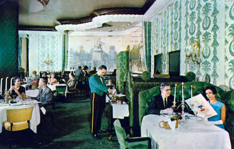 Cafe Bonaparte Sheraton, Blackstone Hotel, Chicago