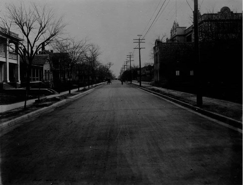 2200 Block of Bryan Street. Dallas High School on the right,1910