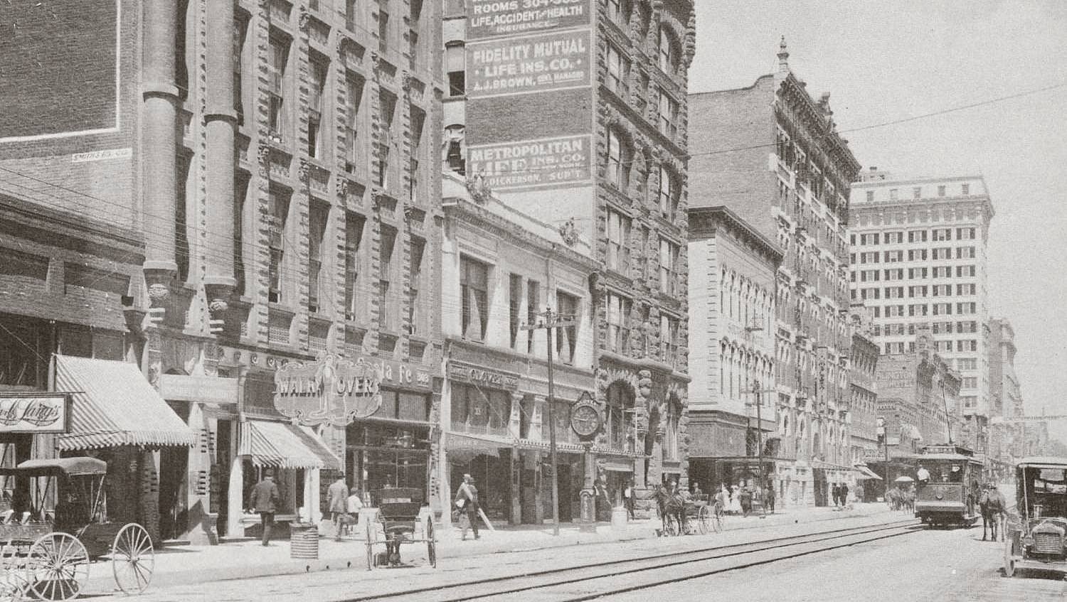 Main Street’s Varied Modes of Transport, 1909