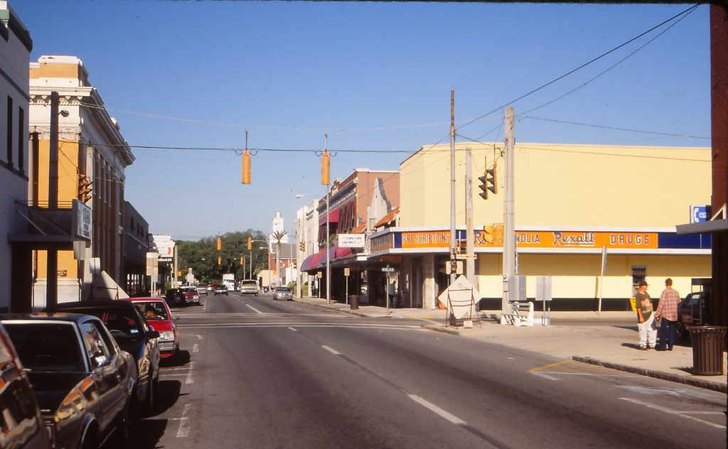 Reynolds Street, downtown Plant City, Florida, 1990s