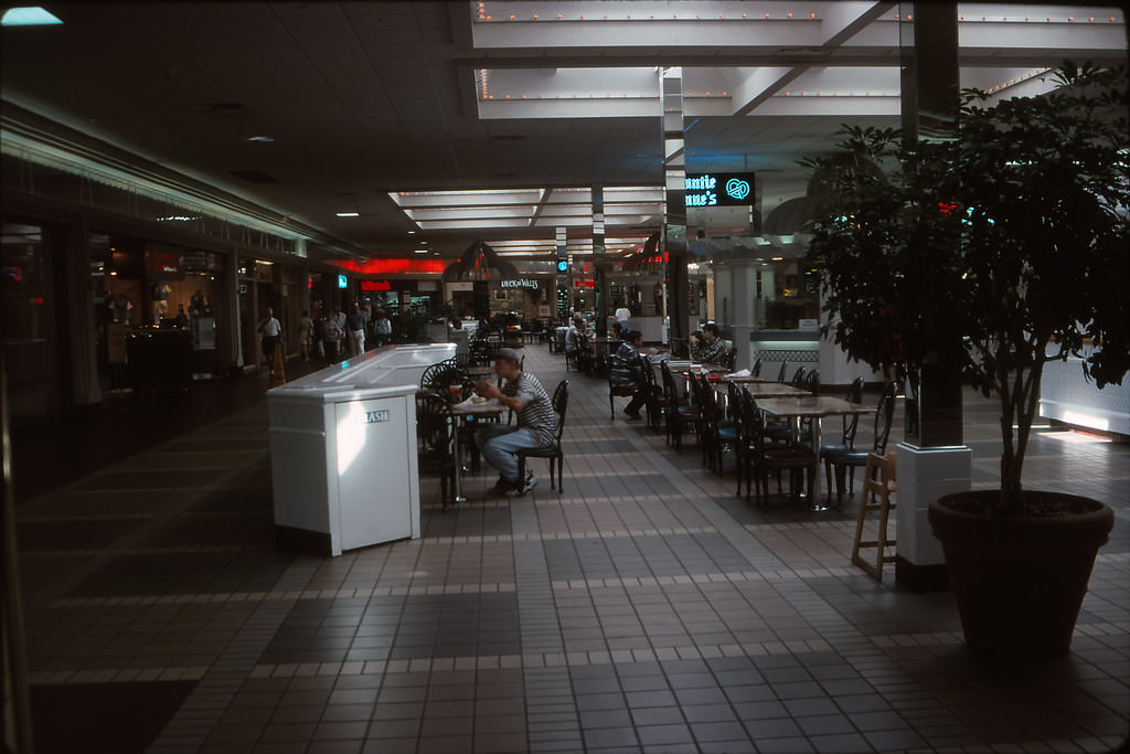 Sarasota Square Mall, Sarasota, Florida, 1990s