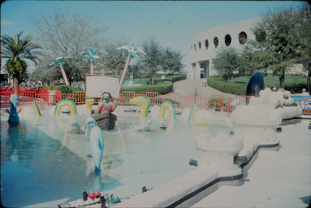 SeaWorld, Orlando, Florida, 1996