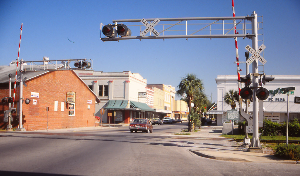 N Collins Street, downtown Plant City, Florida, 1990s