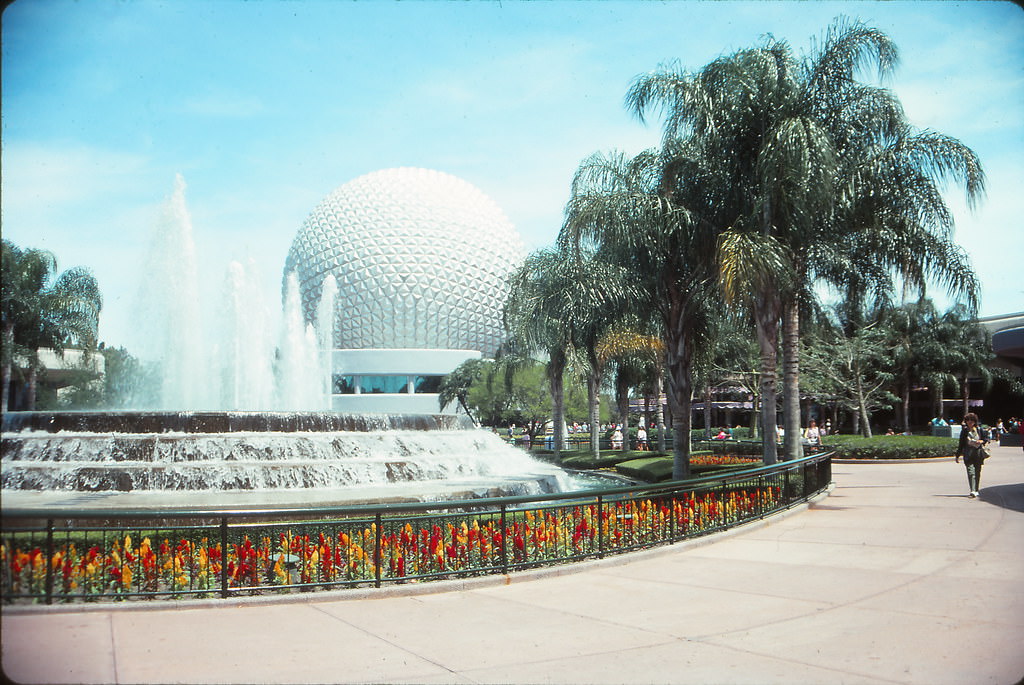 EPCOT, Disney World, Orlando, Florida, 1990s