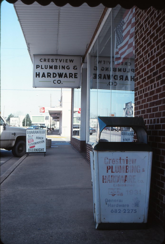 Guaranteed Roach Extermination Overnight, Crestview Hardware, Crestview, Florida, 1992