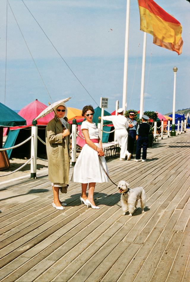 Le Planches de Deauville (cnr Place Claude Lelouch), Deauville, 1958