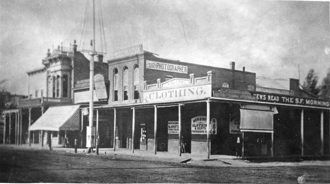 De Long Corner I and Mariposa streets, Fresno, California, 1890