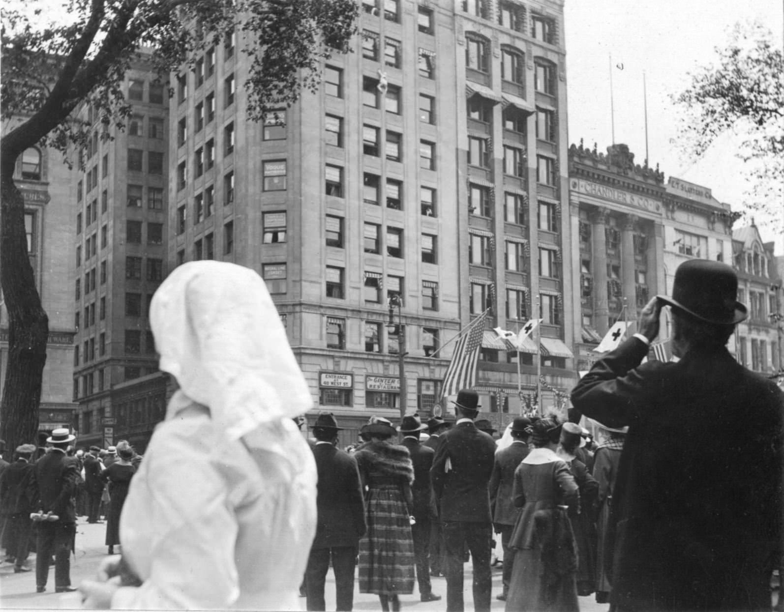 Harry Gardner climbing the Lawrence Building in Boston, 1918.