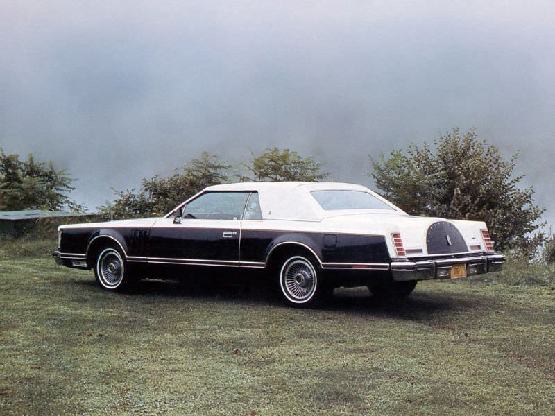 1979 Lincoln Continental Mark V Bill Blass Edition