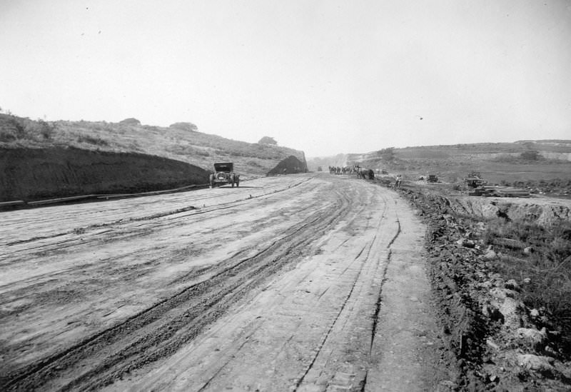 Sunset Boulevard Subgrade, 1926