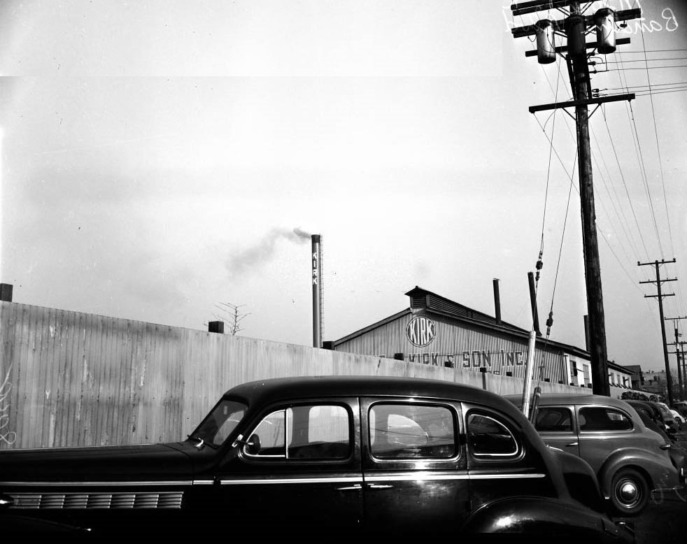 Hammond Lumber Company stacks at Washington Boulevard and Alameda Street at 3:25 p.m.; Morris P Kirk and Son Inc, 1948