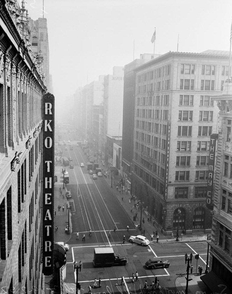 Weather (smog downtown), 1952