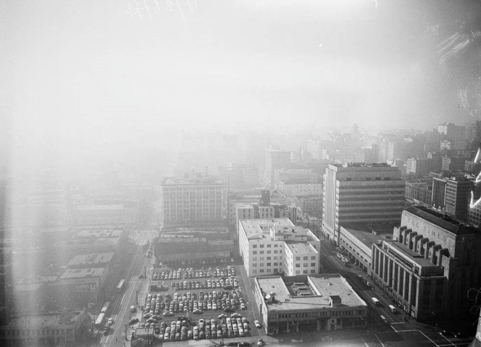 East from Sunset Towers, Smog, 1950