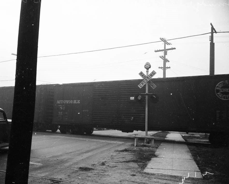 Smudge and smog in San Fernando Valley, 1950