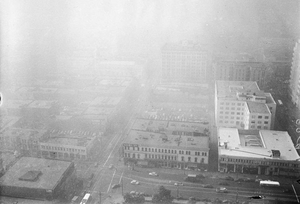 Aerial views of smog over Los Angeles, 1949